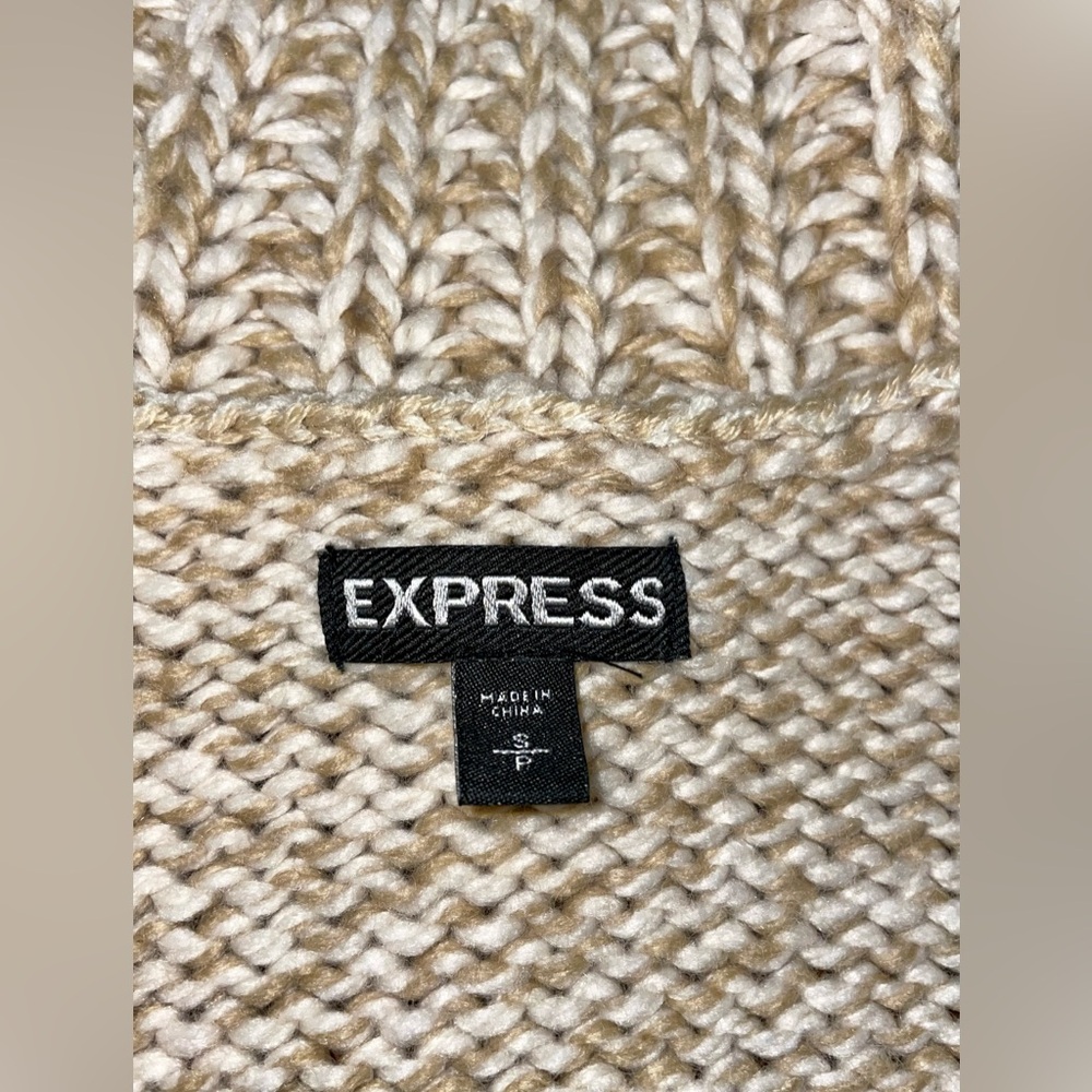 Express size small tan belted wrap sweater with fur collar - Picture 7 of 9
